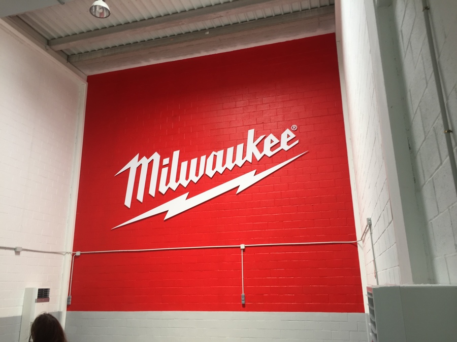 Adecuacion Nave demo Milwaukee