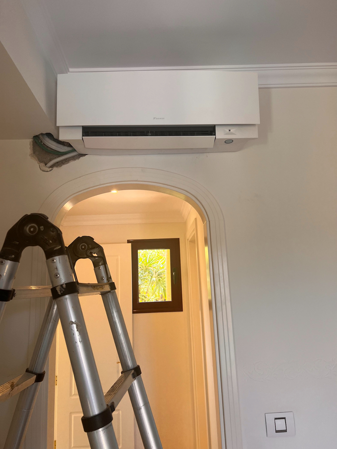 instalacion minisplit Daikin