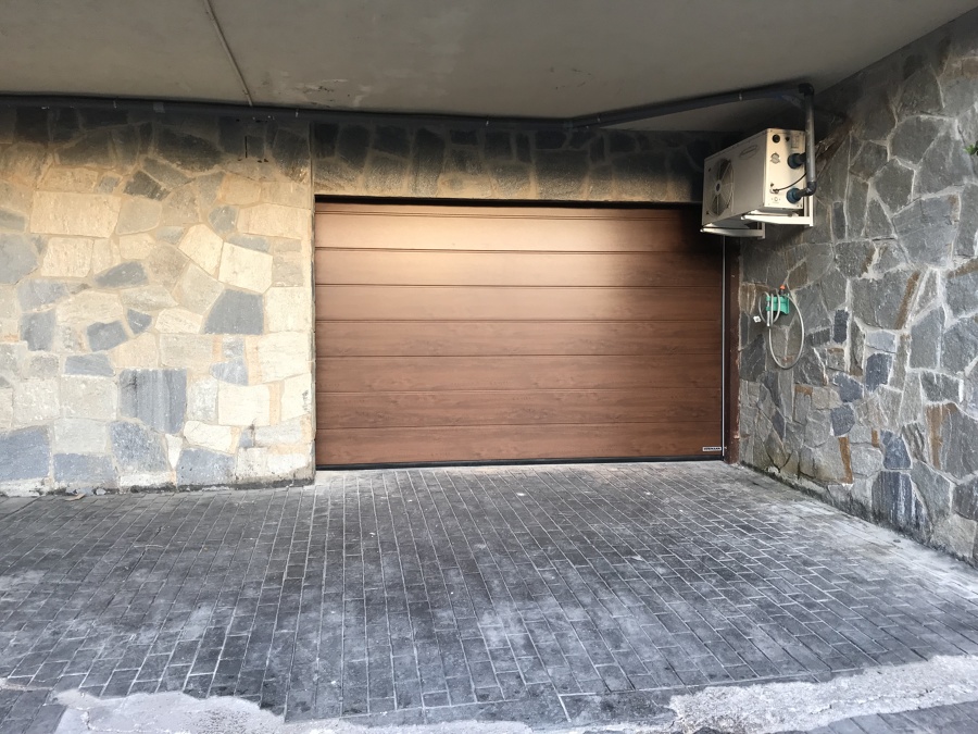 Puerta seccional residencial Hörmann