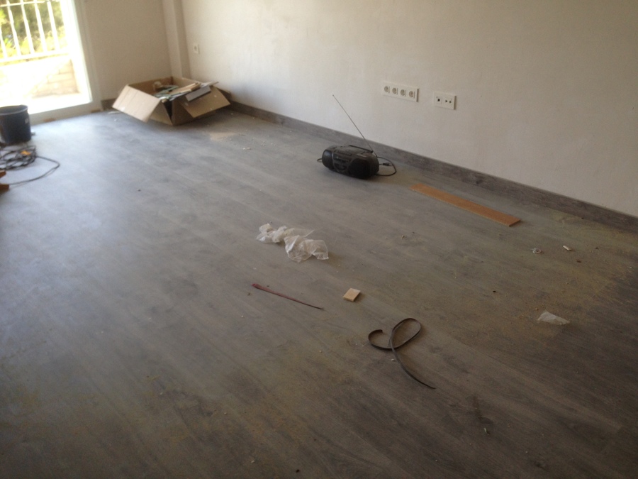 Limpieza de suelos ( tarima )