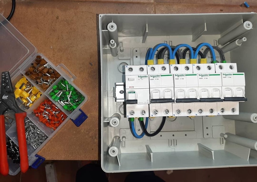 cuadro electrico nuevo