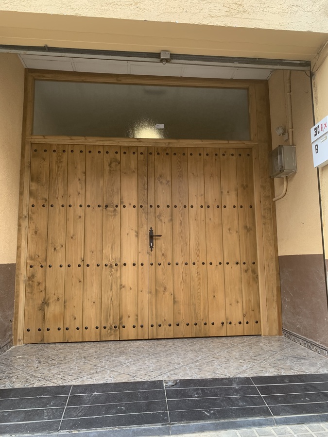 Puertas de entrada rústica