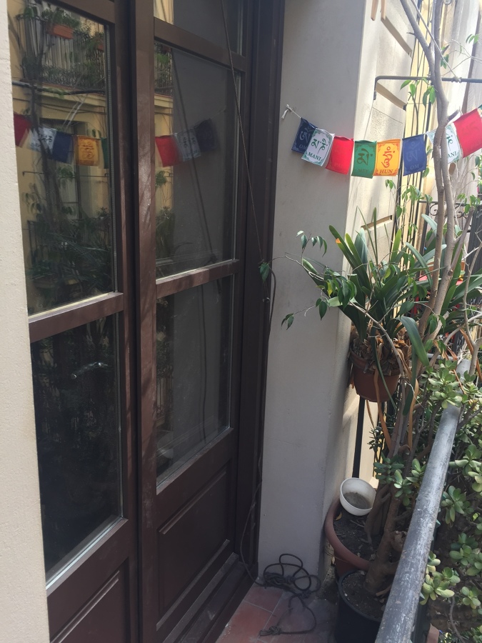 BALCONERA CON SAETINOS HORIZONTALES