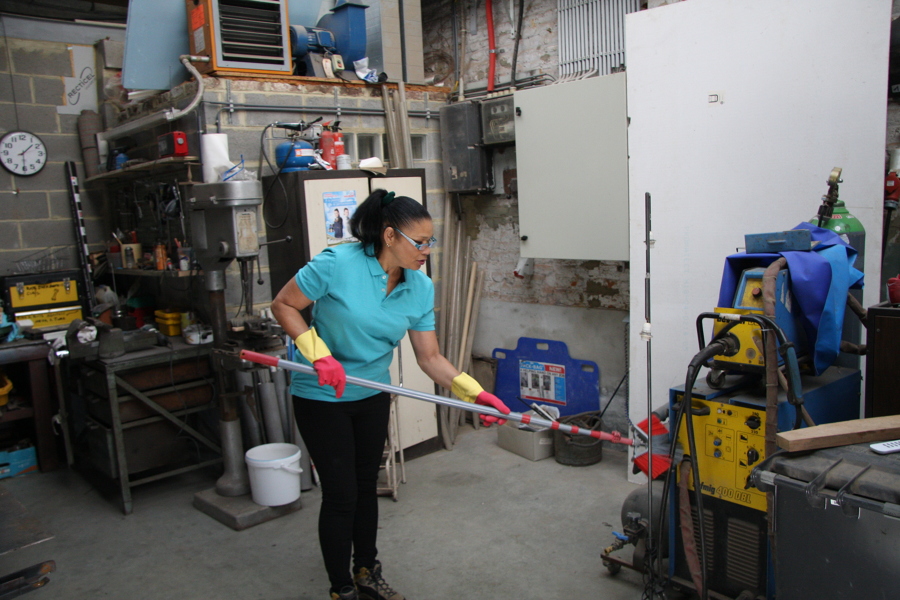 limpieza garages y trasteros