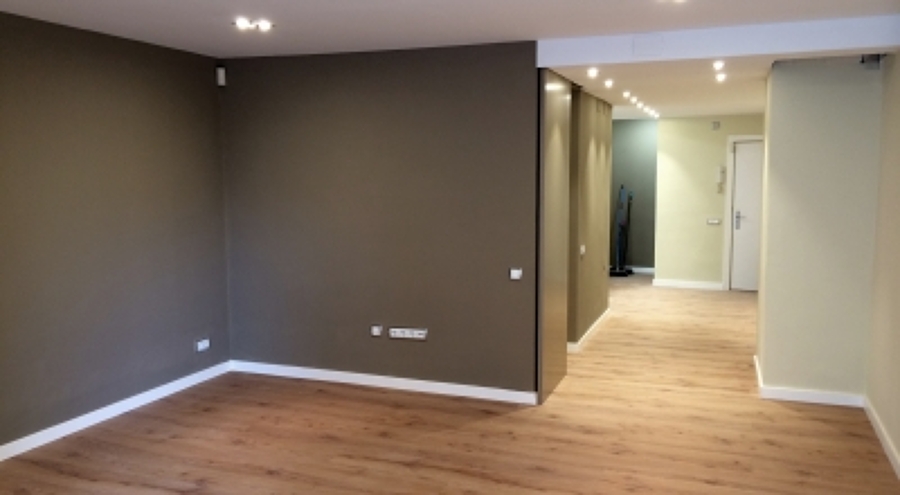 Quitar gotele alisar paredes y pintura