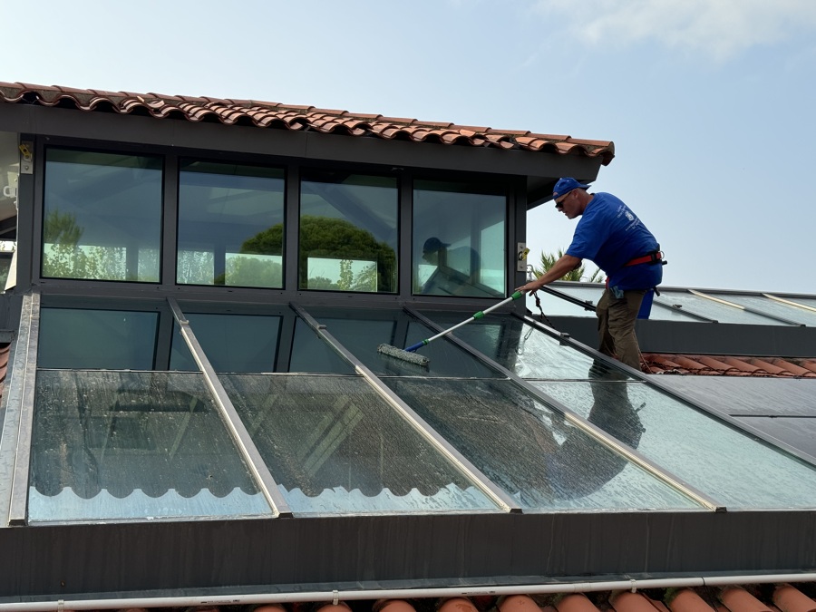 Limpieza de Cristales en techo