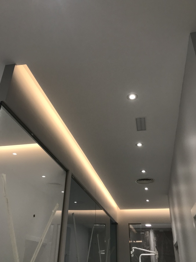 Led más iluminación con halógenos