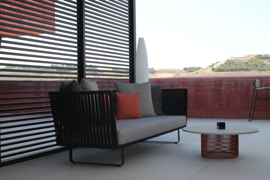 Terraza de Kettal, Foscarini e Inalco