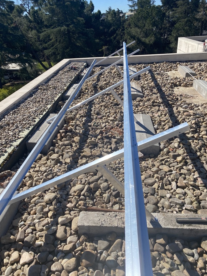 Instalación 15 kw cubierta plana inclinación 30°