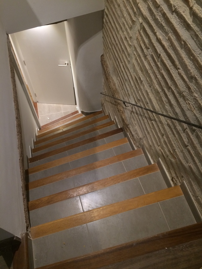 RESTAURACION ESCALERA