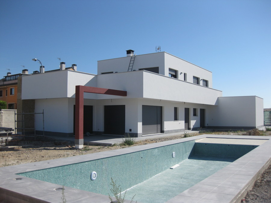VIVIENDA EN VILLARES DE LA REINA