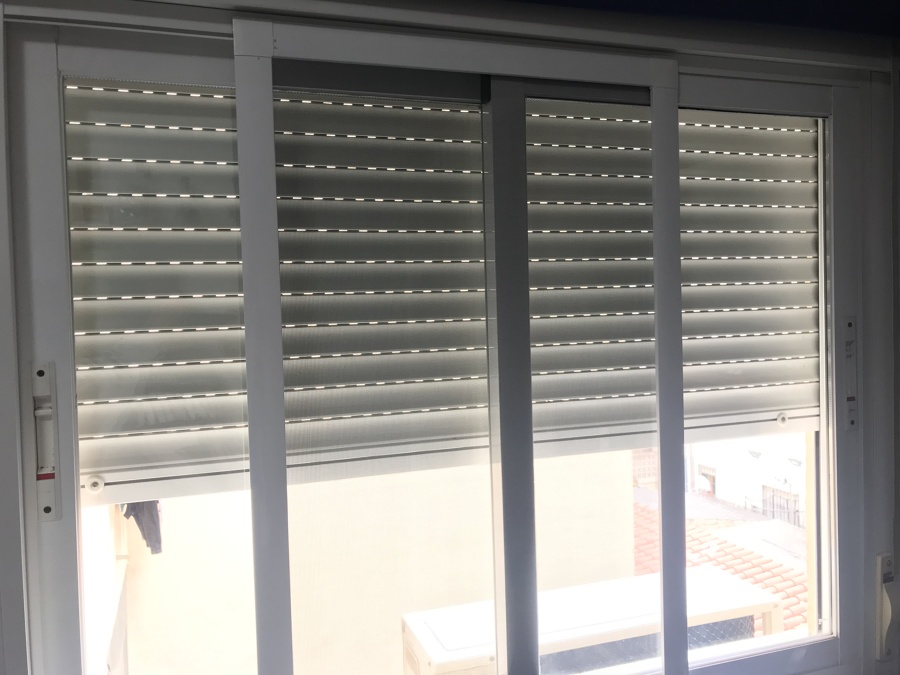 COREDERA CON ENROLLABLE