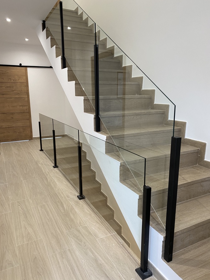 Barandilla postes negro texturado