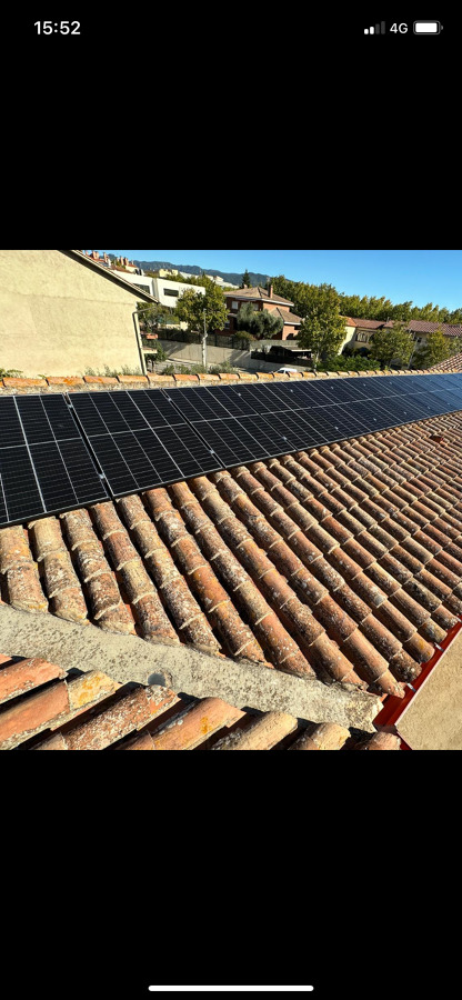 Panel con Marco Megro sobre teja