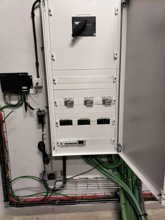 Montaje Cuadro Fotovoltaica