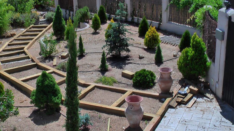 DISEÑO JARDÍN TIPO JAPONES BAJO CONSUMO