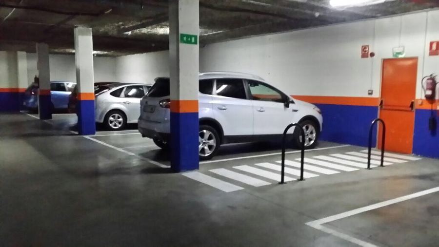 Pintura y mantenimiento de garajes