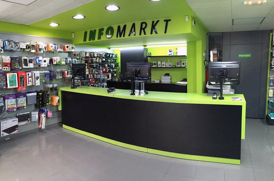 Proyecto mobiliario Infomarkt (Vélez-Rubio)