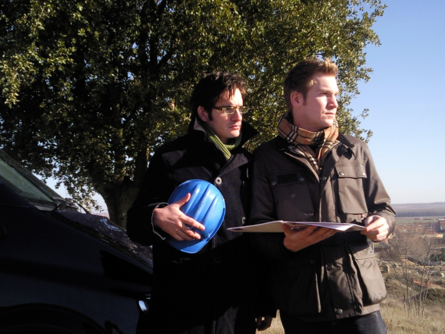 Ingenieros a pie de obra