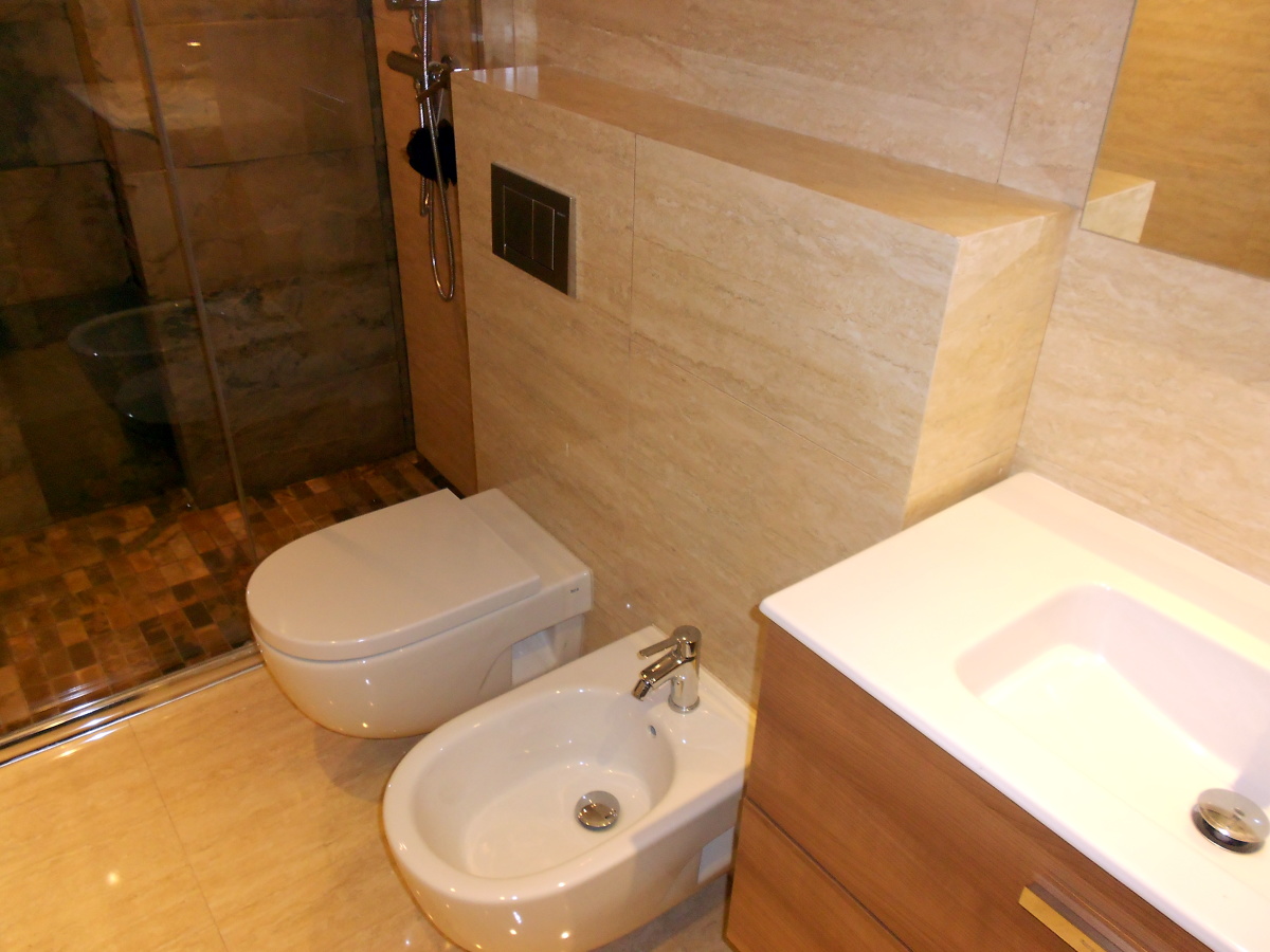 inodoro y bide suspendidos