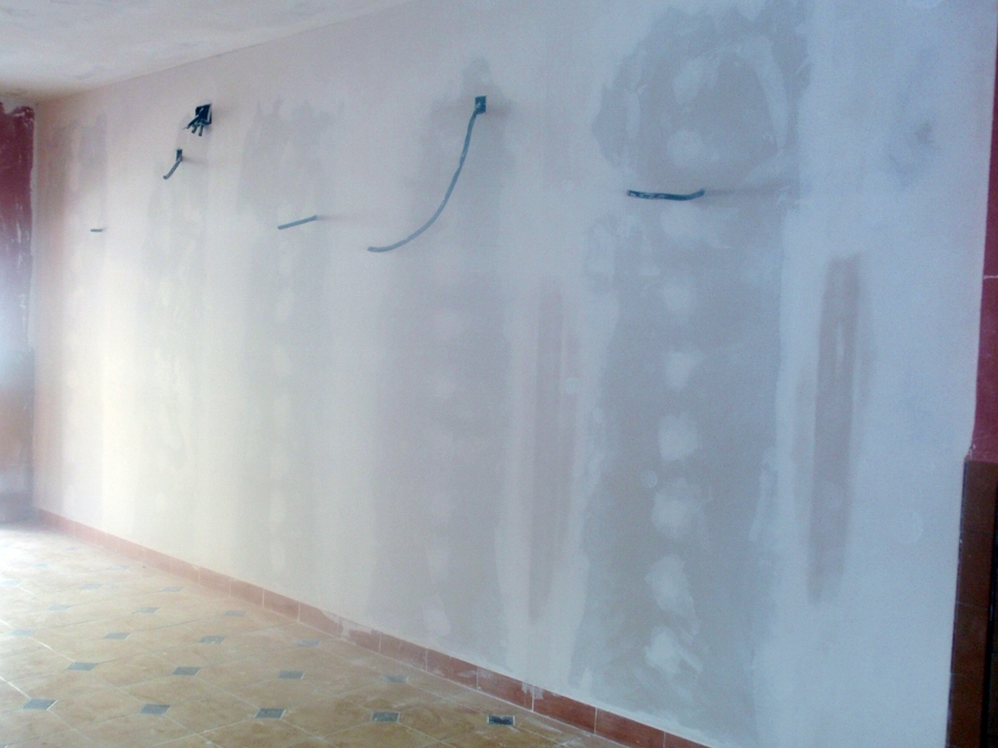 Insonorización medianera restaurante.