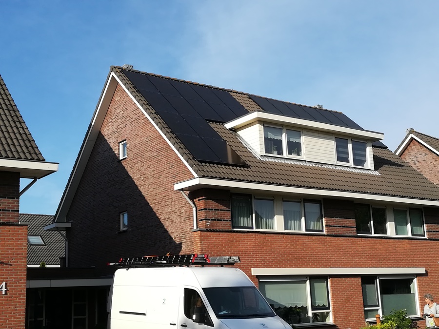 FOTO INSTALACIÓN AUTOCONSUMO 42