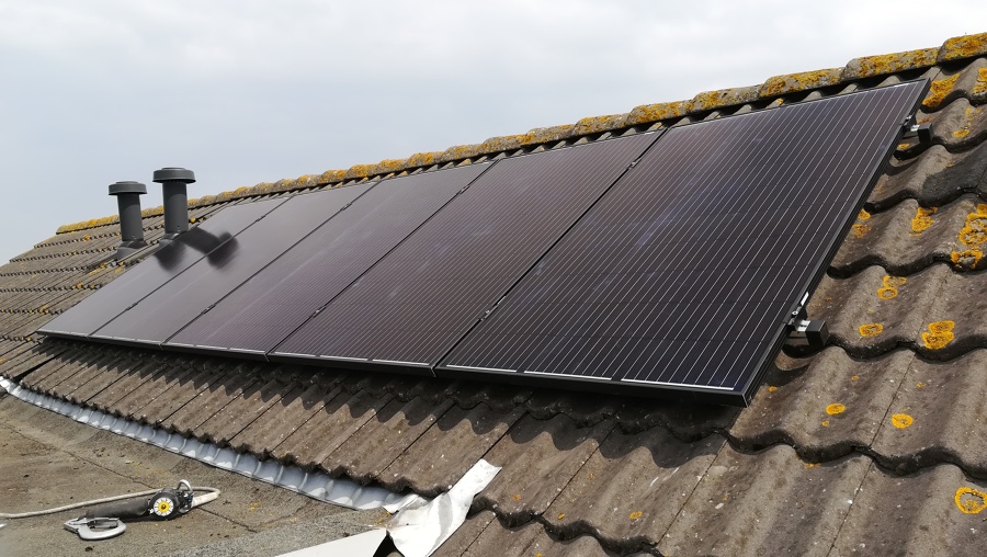 FOTO INSTALACIÓN AUTOCONSUMO 74