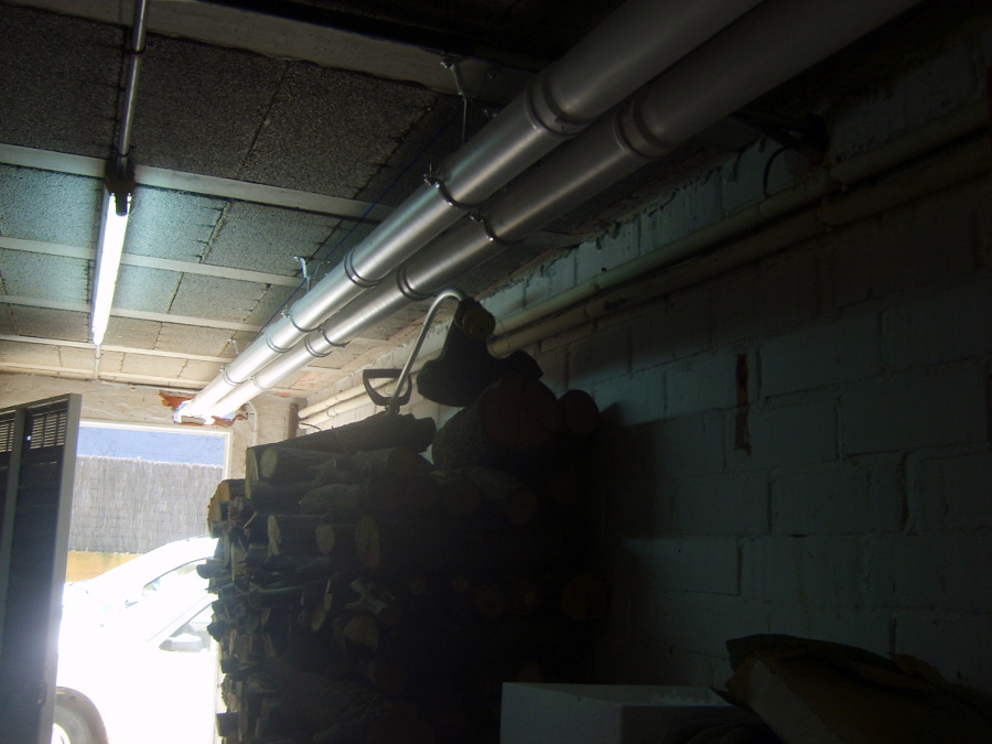 INSTAL.LACIÓ DE CALDERA MURAL JUNKERS CERAPUR DE CONDENSACIÓ.