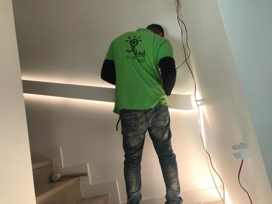 Iluminación de barandilla por tiras led