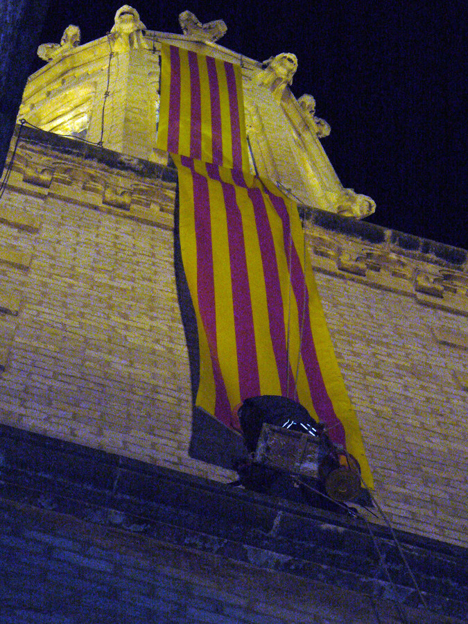 INSTALACION BANDERAS VALLS 4