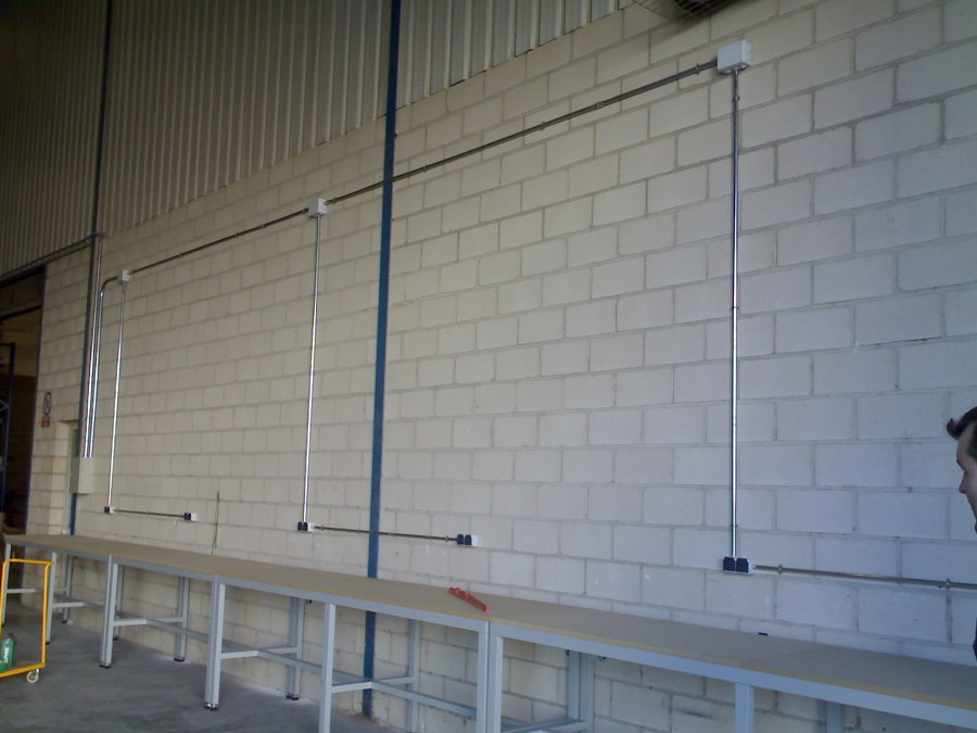 Instalación con tubo de acero