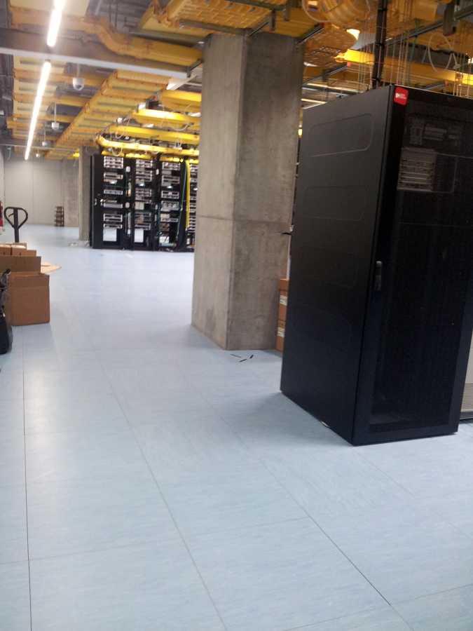 INSTALACION CONTROL CLIMATIZACION BANCO POPULAR