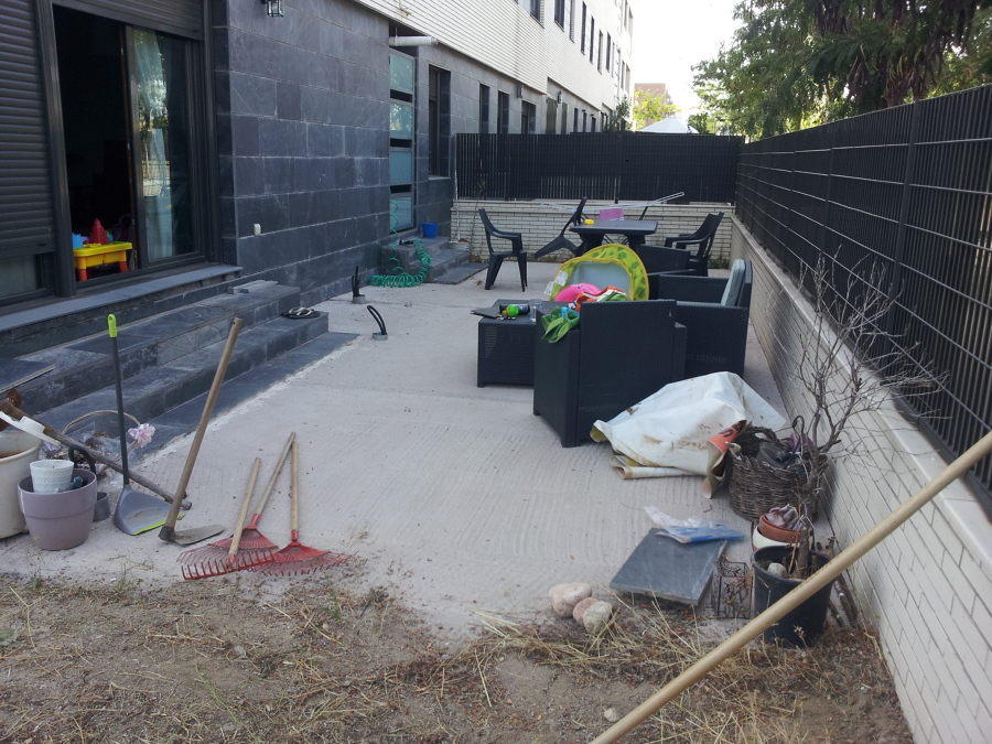 Instalacion de cesped artificial y diseño