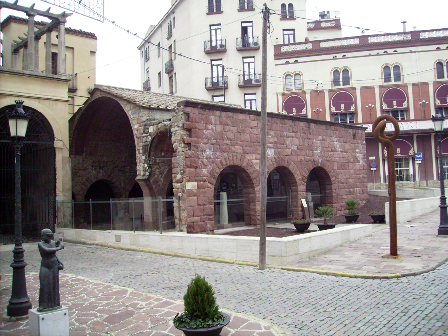INSTALACION   DE CRISTALES EN TERMAS ROMANAS 