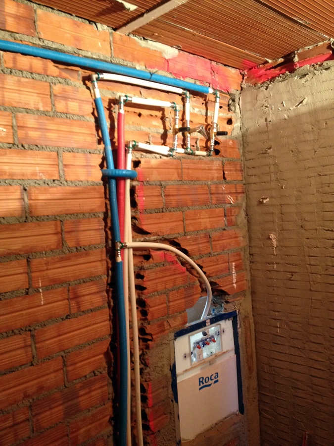 INSTALACIÓN DE FONTANERÍA