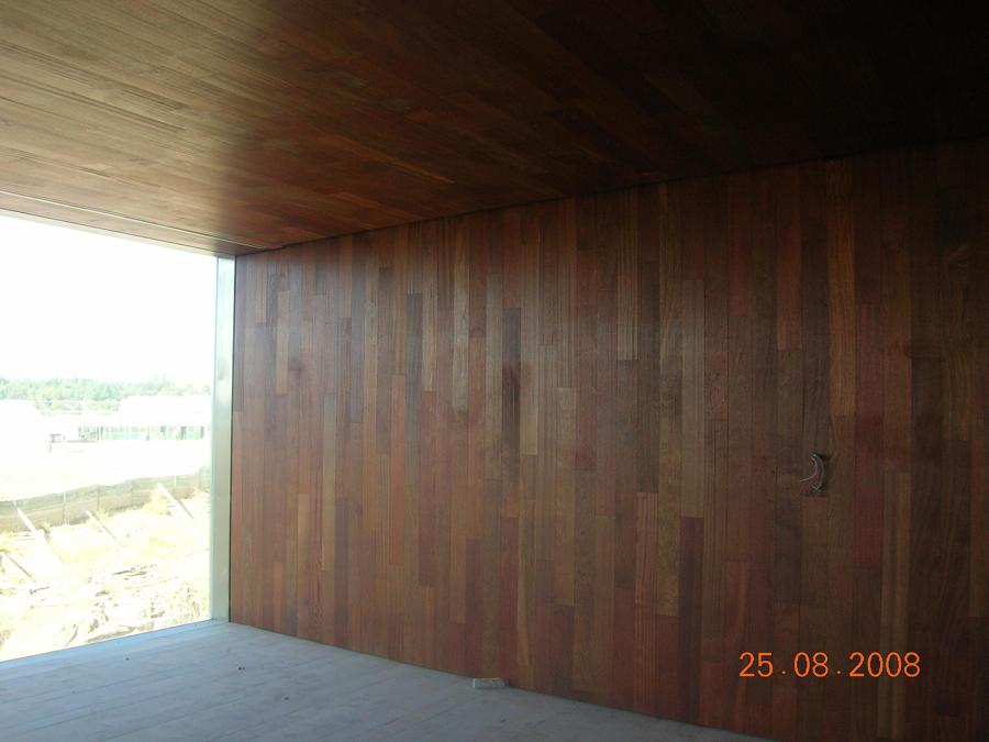 Instalación de tarima maciza sobre rastreles