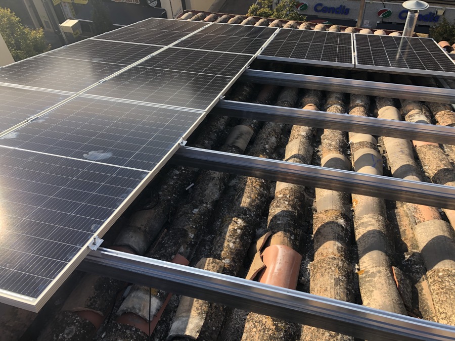 Instalación en Rubí, 8 kWp JA Solar, SMA