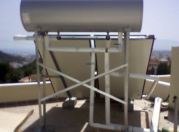 Instalación equipo solar Termosifónico.