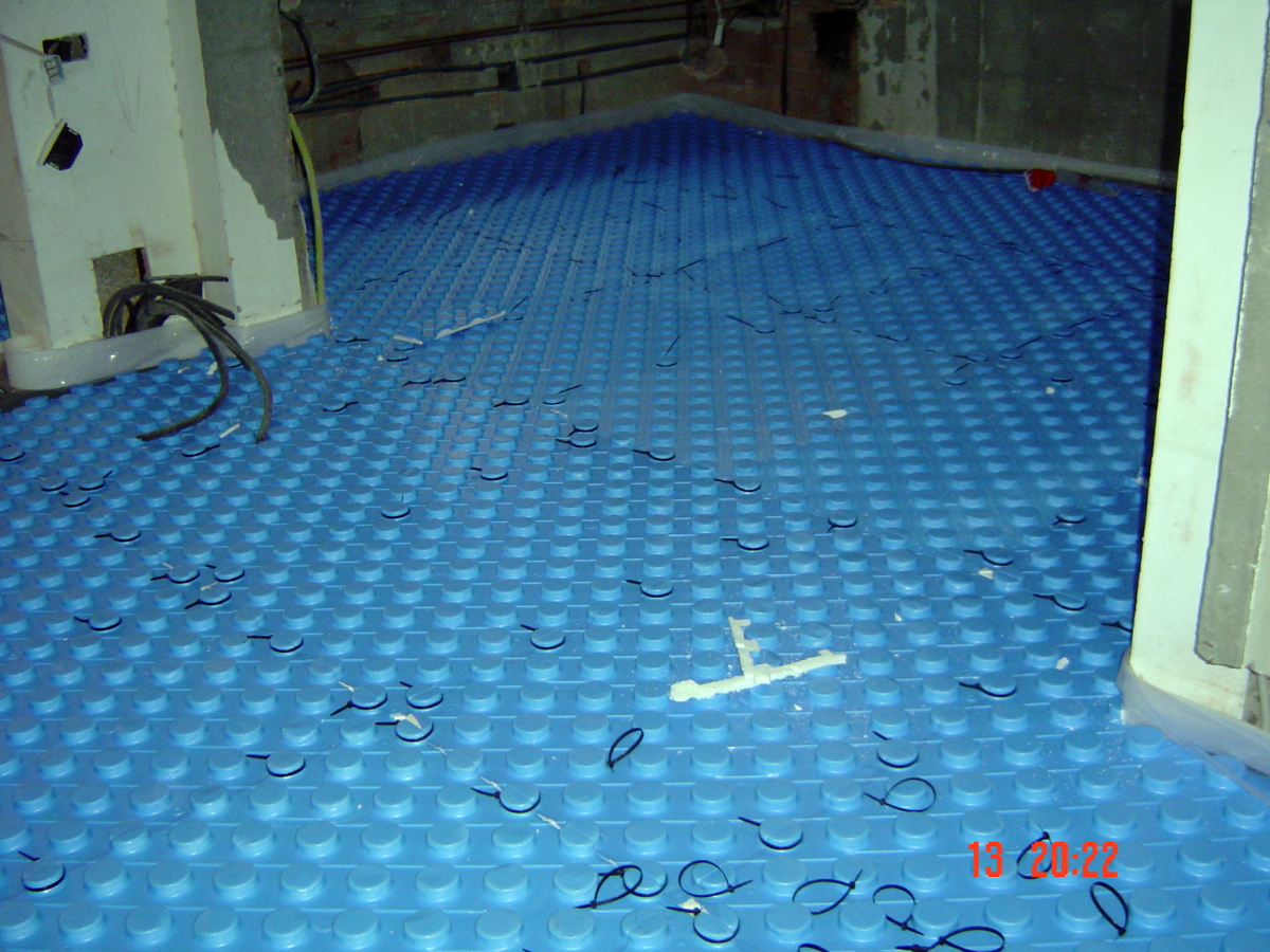 INSTALACIÓN SUELO RADIANTE