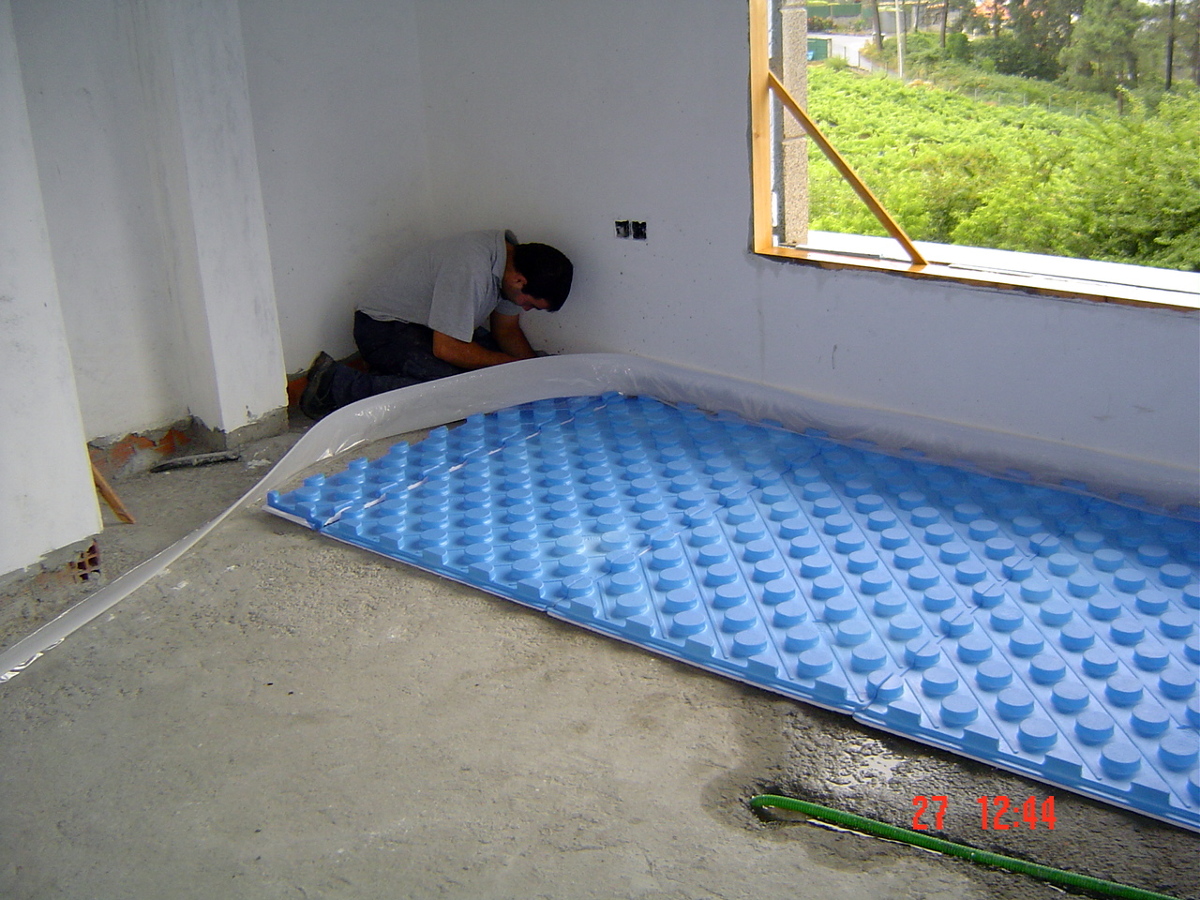 INSTALACIÓN SUELO RADIANTE