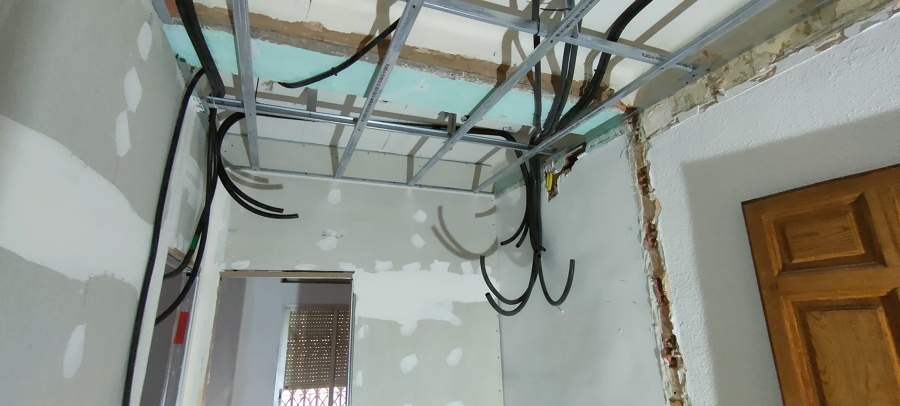 INSTALACION TUBO CORRUGADO EN PLADUR 1