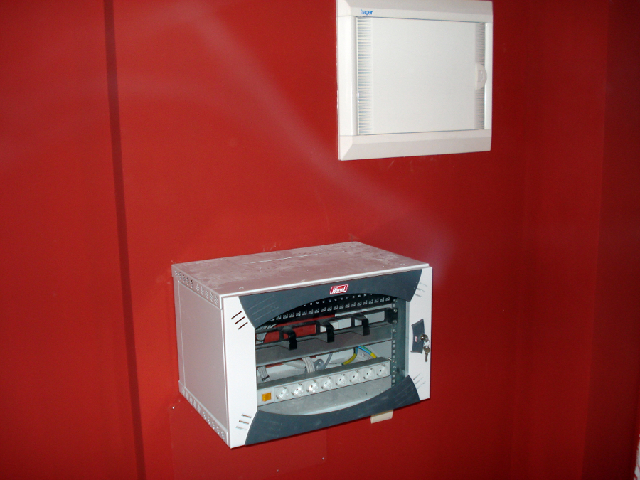 INSTALACIONES ELECTRICAS OFICINAS COSLADA