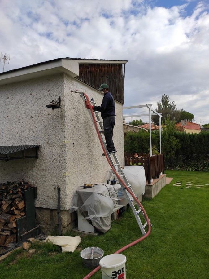 Insuflado desde exterior chalet