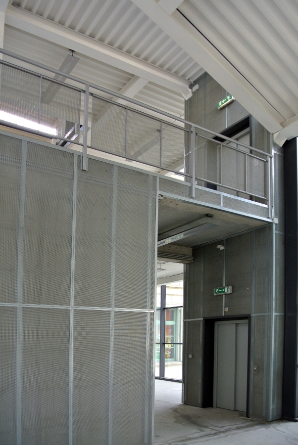 interior de edificio de uso público