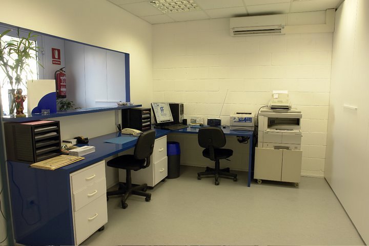 Interior* despachos de FIGUERAS FILLS SL