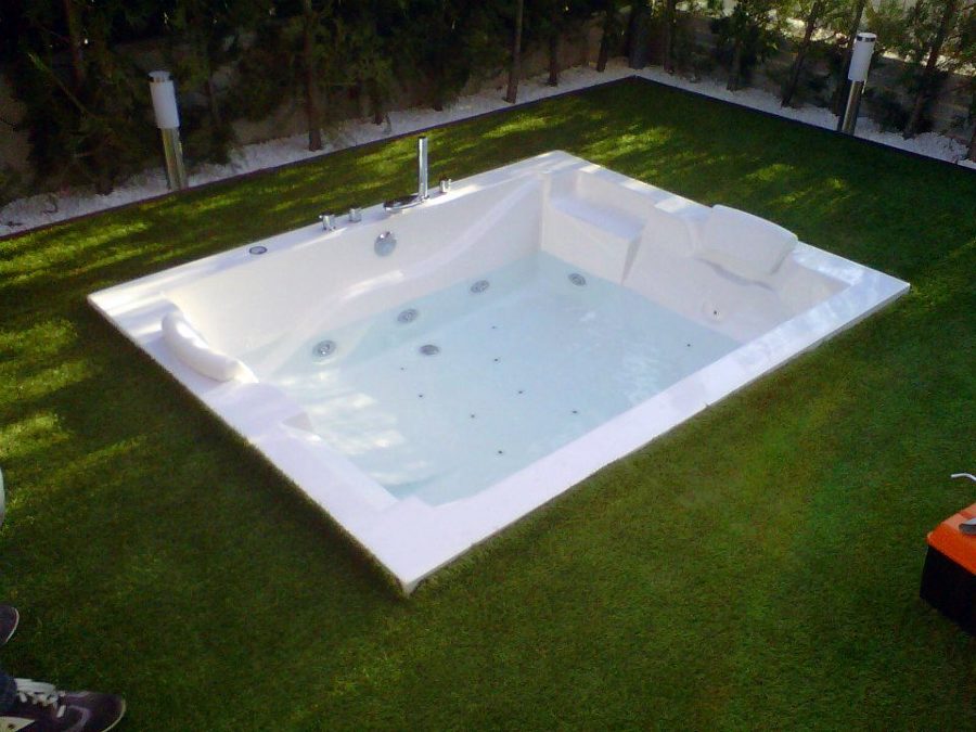 JACUZZI AL AIRE LIBRE