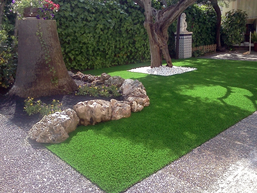 JARDÍN EN OLESA DE MONTSERRAT