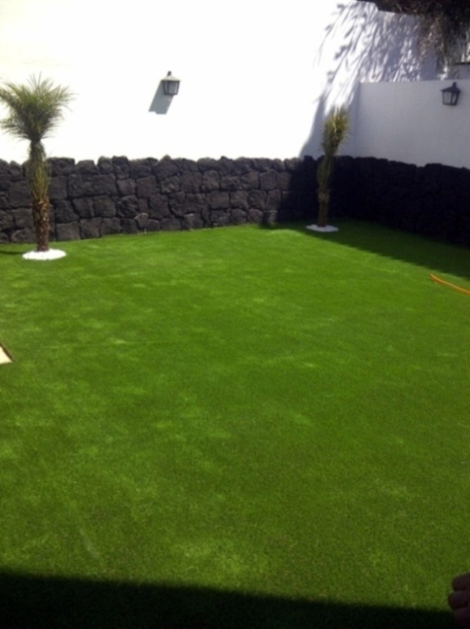 JARDÍN PARTICULAR 01