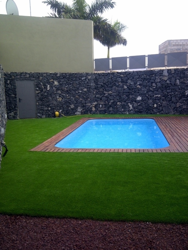 JARDÍN PARTICULAR 02