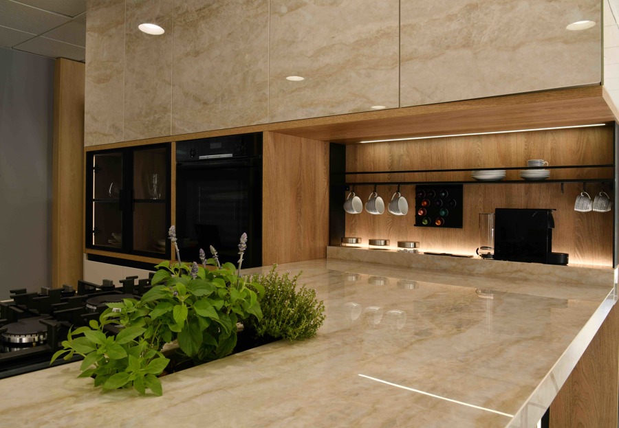 Detalle jardinera en bancada